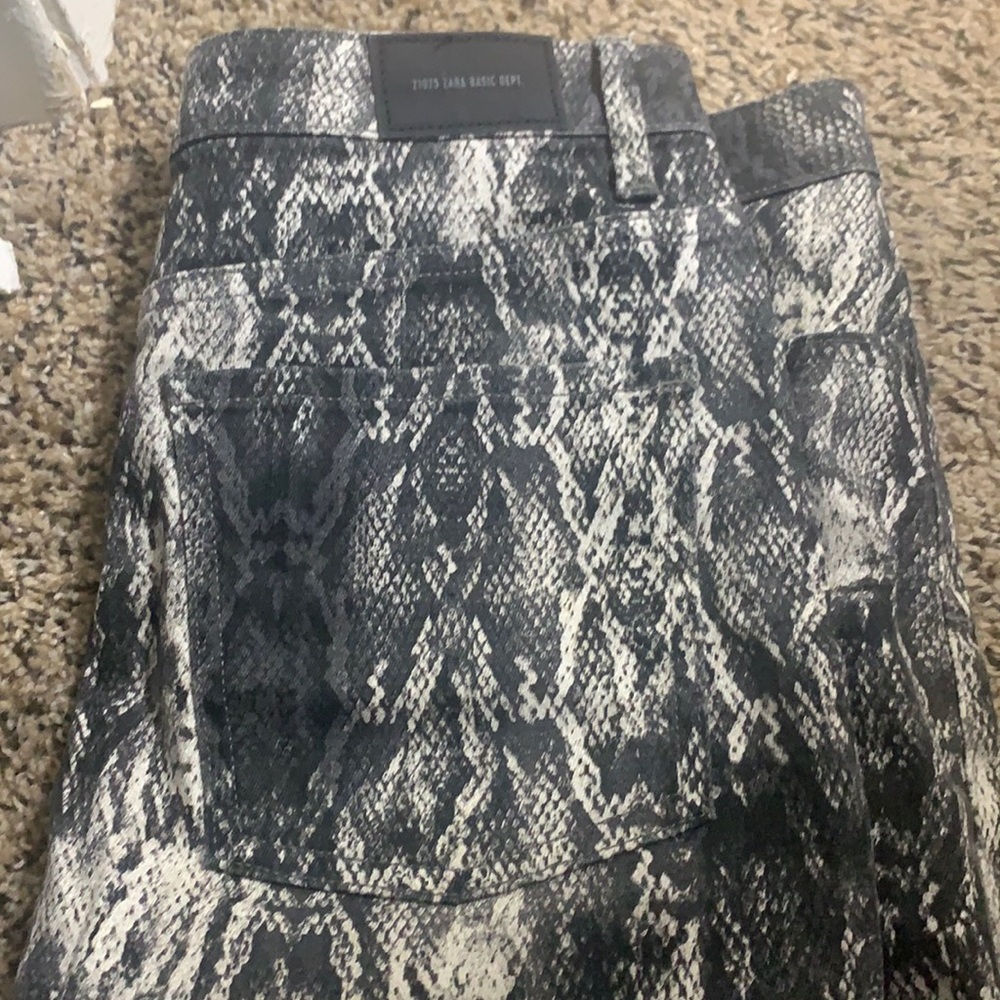 Snakeskin Zara skirt